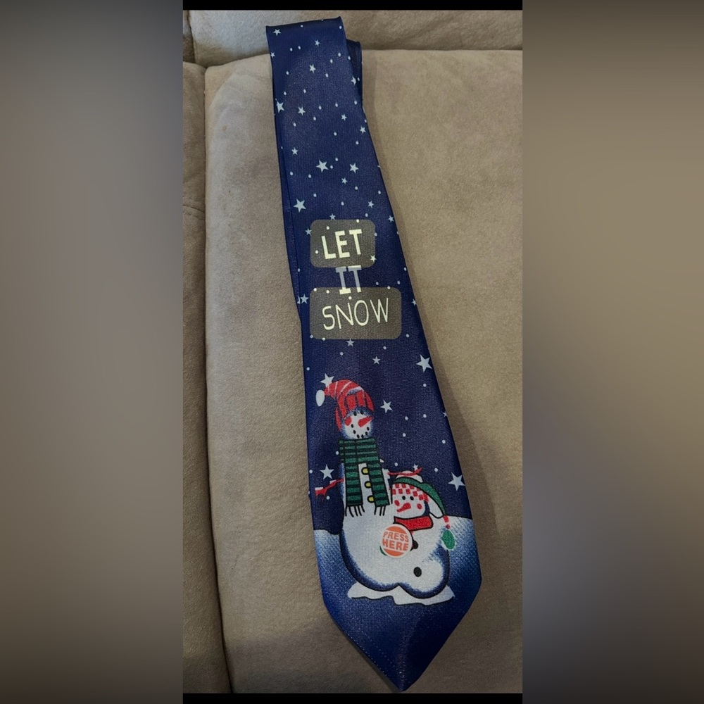 Festive Snowman Tie with 'Let It Snow' Design